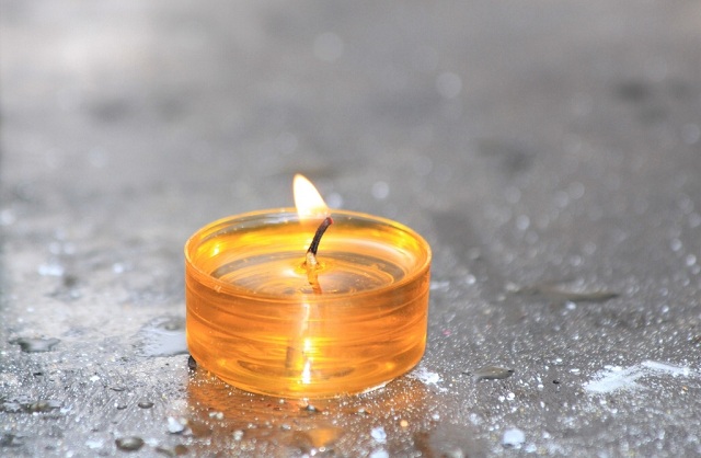 注意力不集中在现今社会已经不只是孩子的问题了,成年人的世界也有很多人存在这样的问题,自我催眠的方法用来训练注意力的问题效果非常好,这是送给情绪浮躁、无法集中注意力的人的福音。